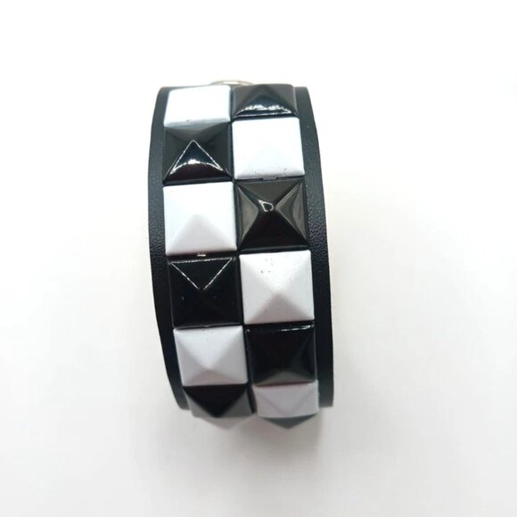 Black and White 2 Row Studded Faux Leather Bracelet New - Picture 3 of 9